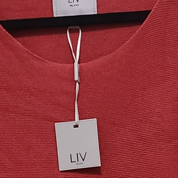 LIV Milano Sweater NWT - Medium - Picture 7 of 8